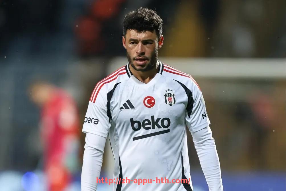 华体会hth官方网站下载-世俱杯历史关键球员数据盘点:谁在关键战中挺身而出?